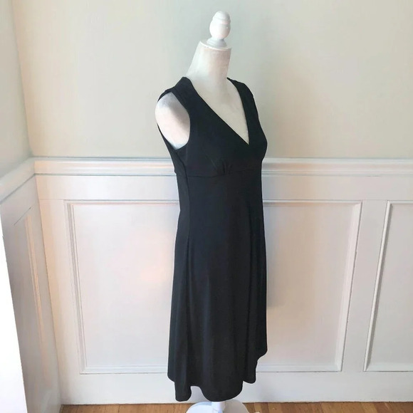 Isaac Mizrahi Black Surplice Dress 6 - Picture 4 of 6